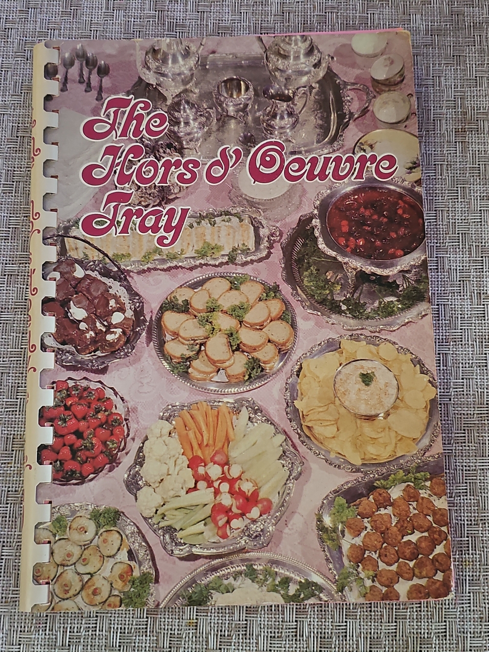 Vintage The Hors D'Oeuvre Tray Cookbook